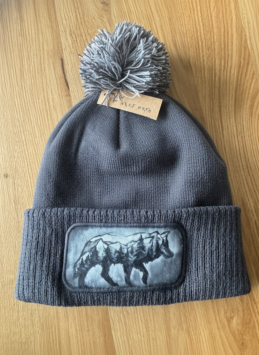Winter Vibes - Wolf Hat